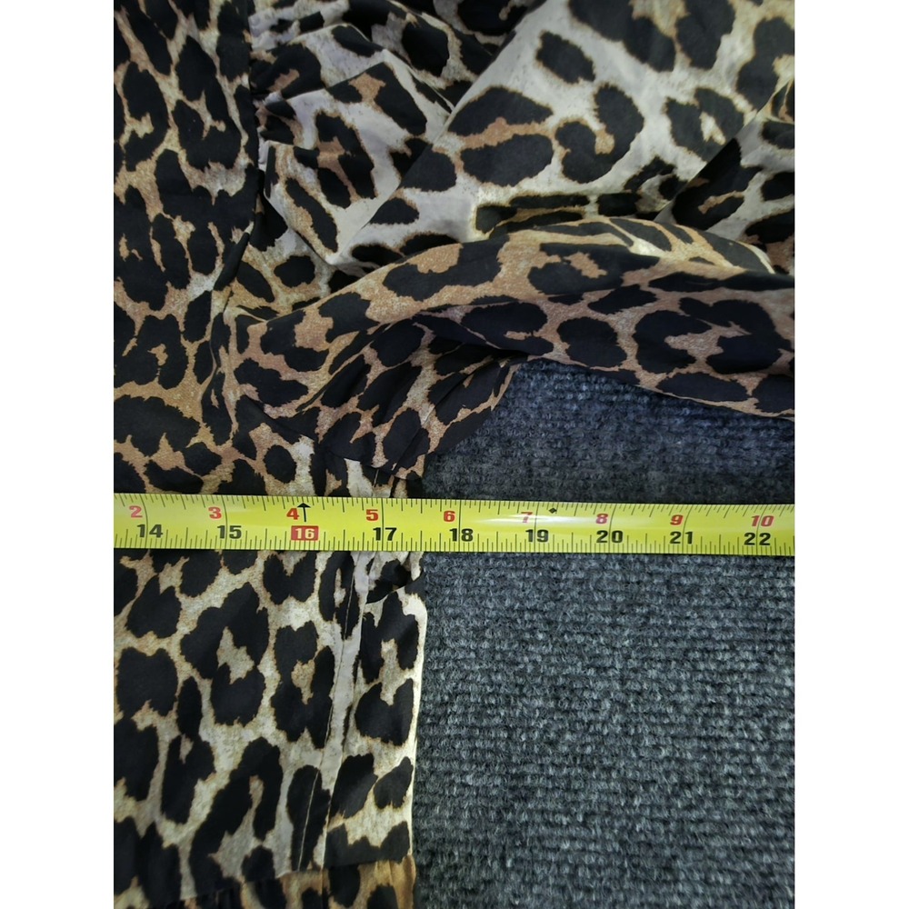 NWOT Industry Leopard Print Peplum Top Puff Sleeve Tie Front XS - Picture 6 of 7